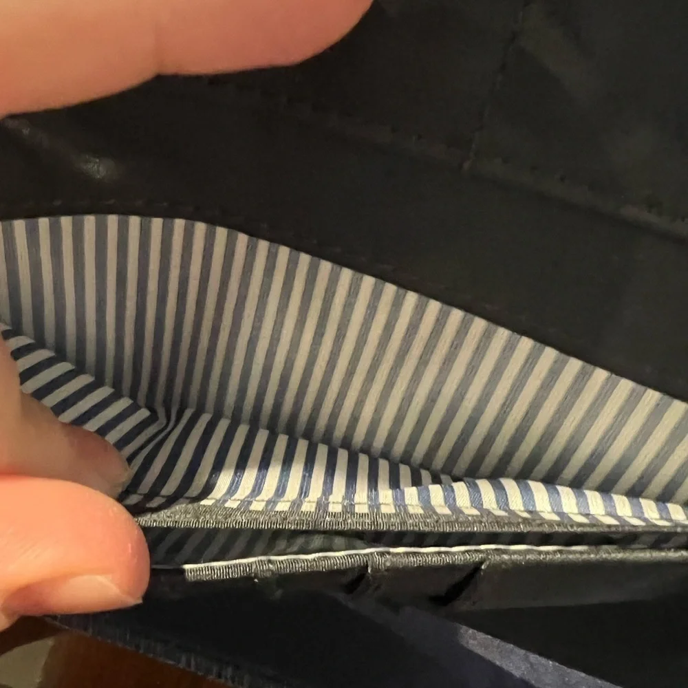 NWT Nautica Women Signature Wallet • Nautica
